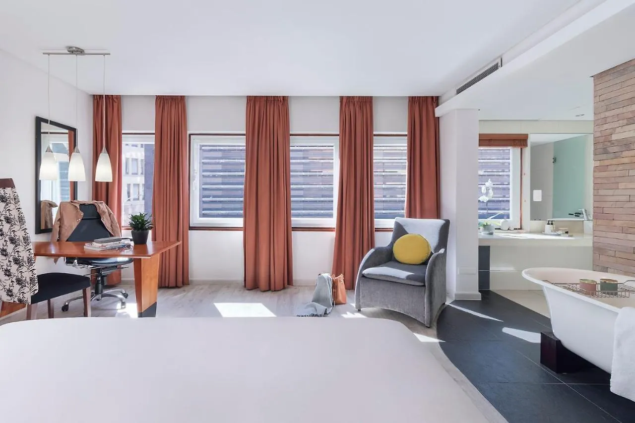 Aparthotel Weary Traveller Work From Home With Cool Amenities Cape Town
